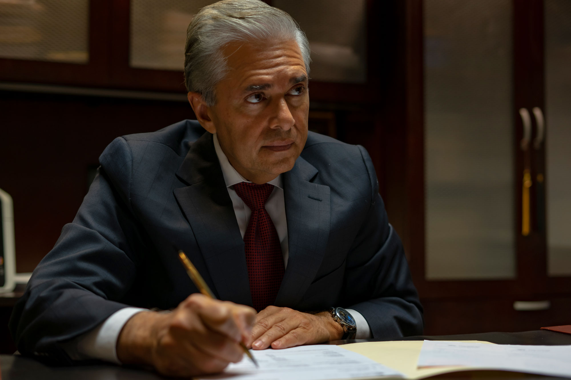 Osvaldo Torres at his desk